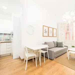 Apartamento Homes Uncibay Square, Málaga